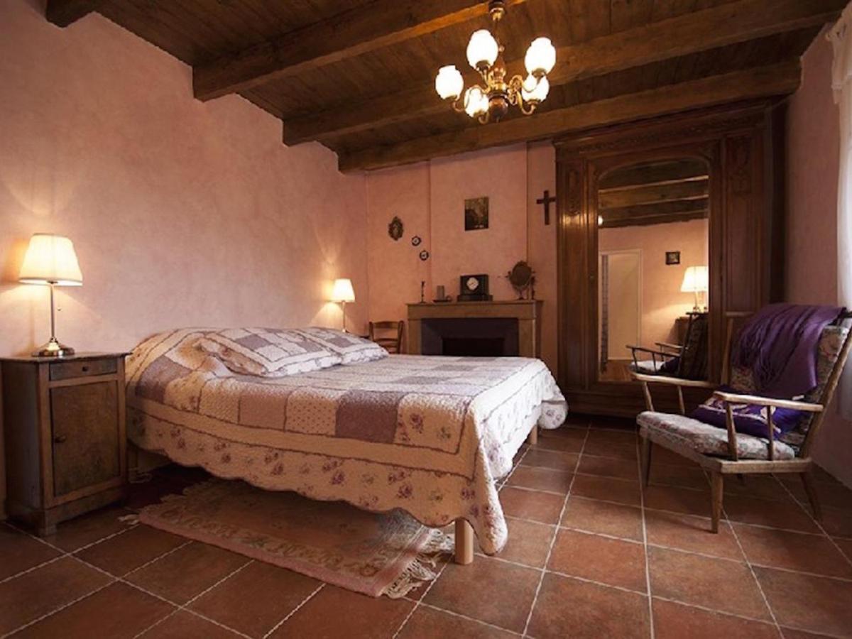 Domaine De Cousignac Bed & Breakfast Bourg-Saint-Andeol Exterior photo