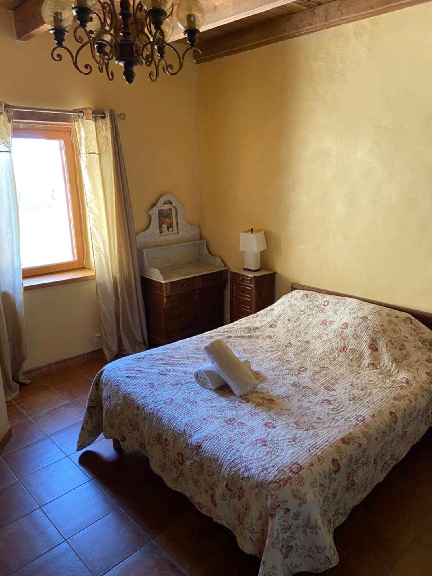 Domaine De Cousignac Bed & Breakfast Bourg-Saint-Andeol Exterior photo